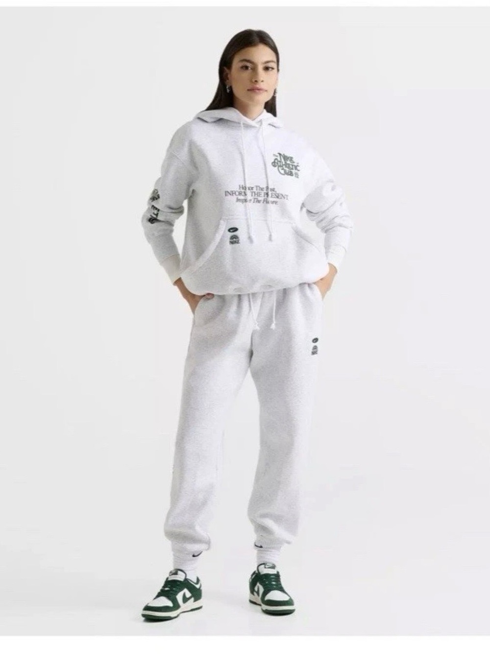 WOMEN'S NIKE  PHOENIX FLEECE ATHLETIC CLUB OVERSIZED JOGGER PANTS And HOODIE SET
